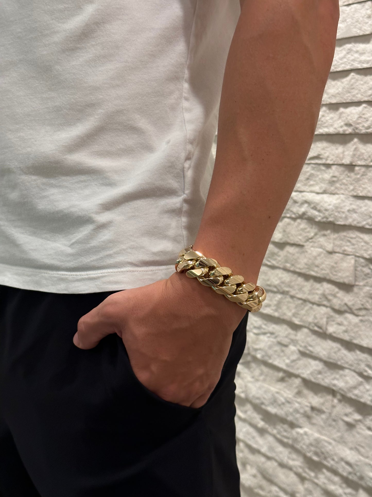 22MM Cuban Link Bracelet